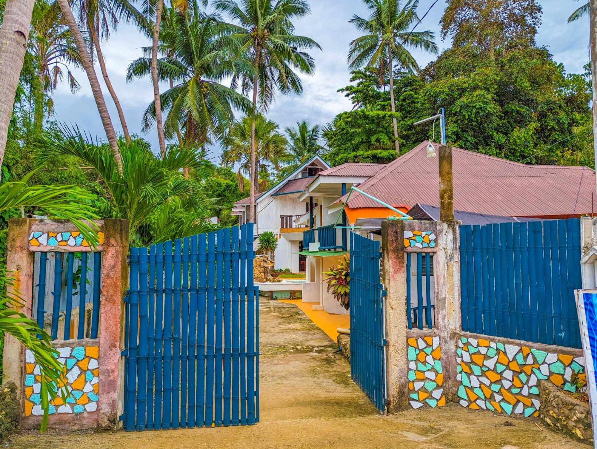 Czar'S Place Siquijor Buitenkant foto